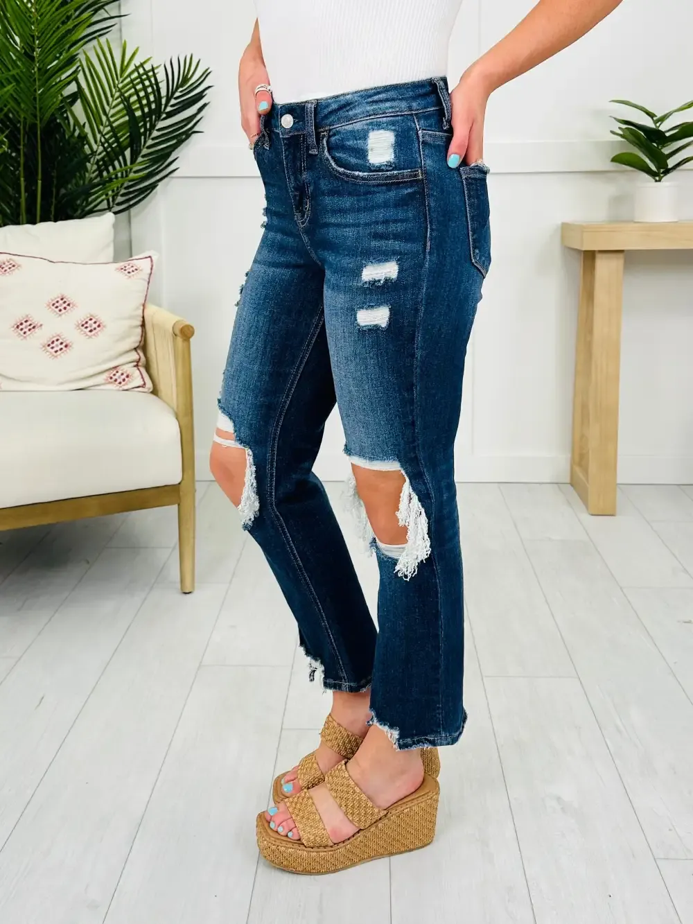 You're My Lover 2.0 Cropped Straight Leg Jeans