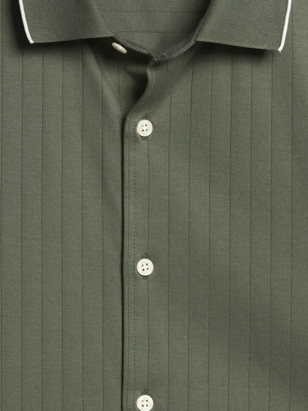 Joseph Abboud Modern Fit Breathable Short Sleeve Button Up Shirt