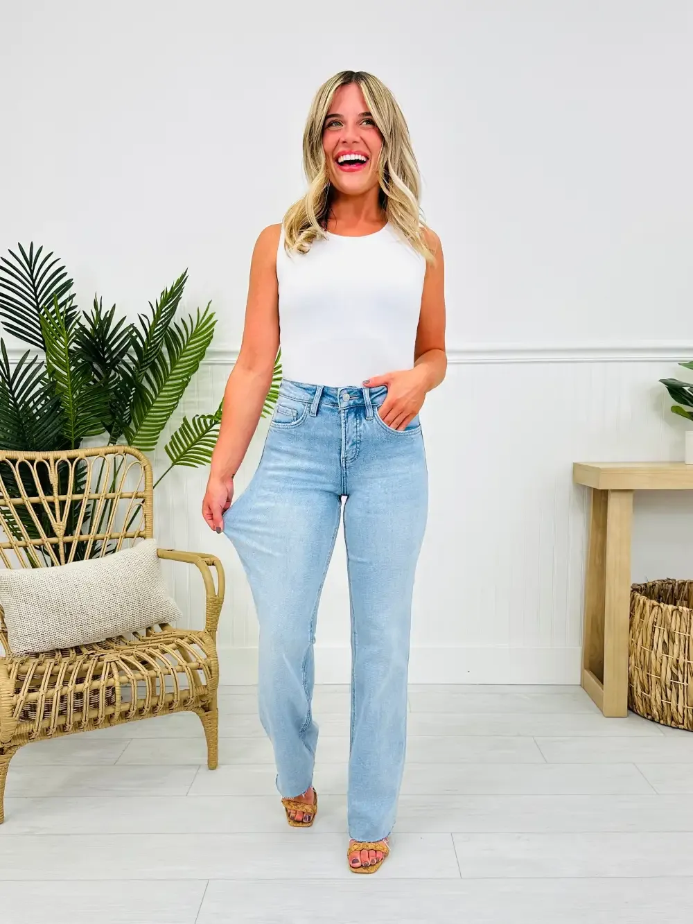 Feeling Brand New Slim Wide Leg Tummy Control Jeans