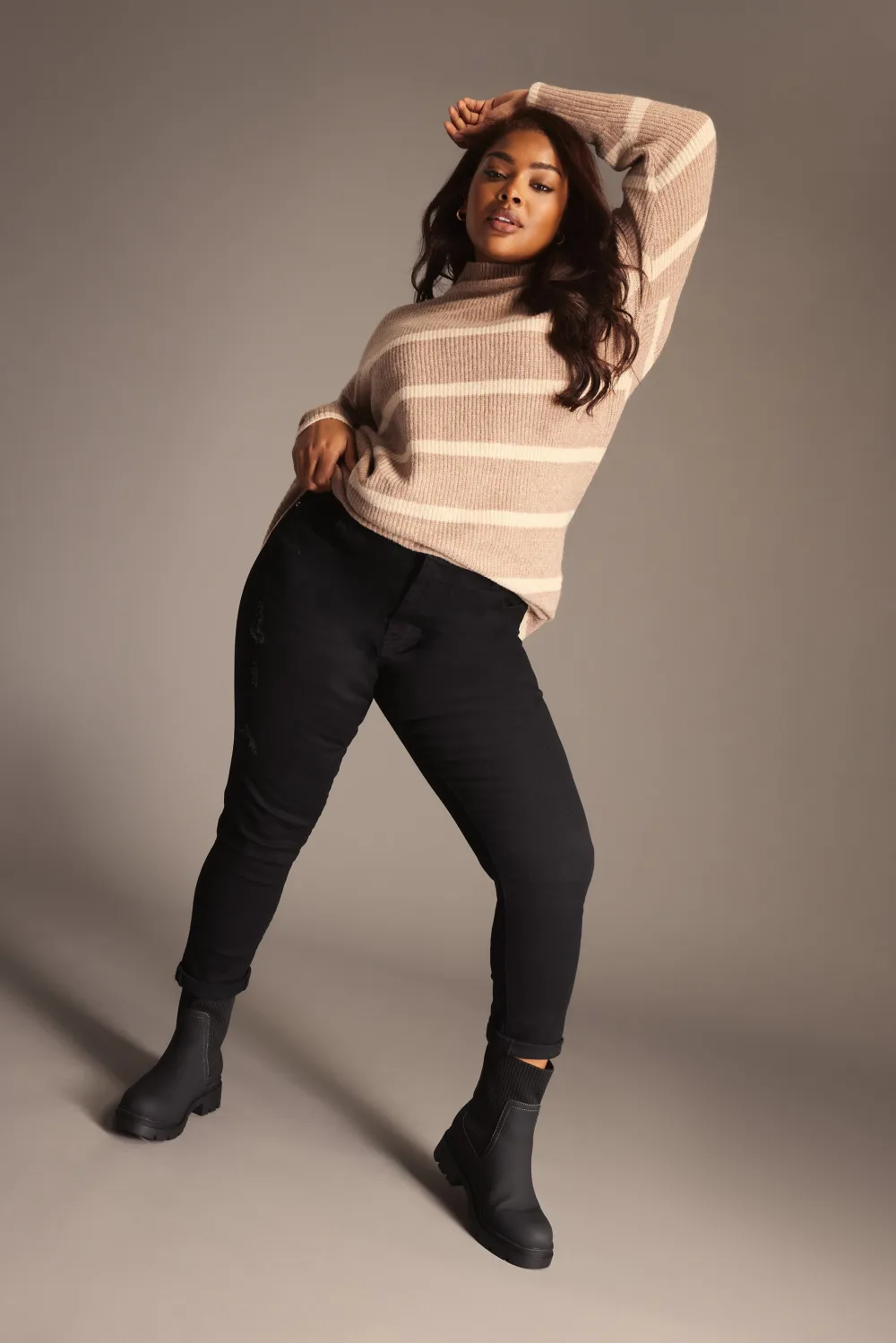YOURS Curve Indigo Blue Washed Elasticated Stretch MOM Jeans