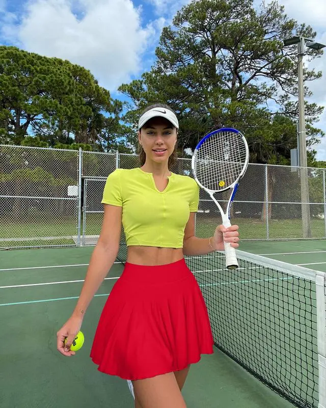 Women's Flowy Basic Stretch Mini Skirt – Casual & Versatile