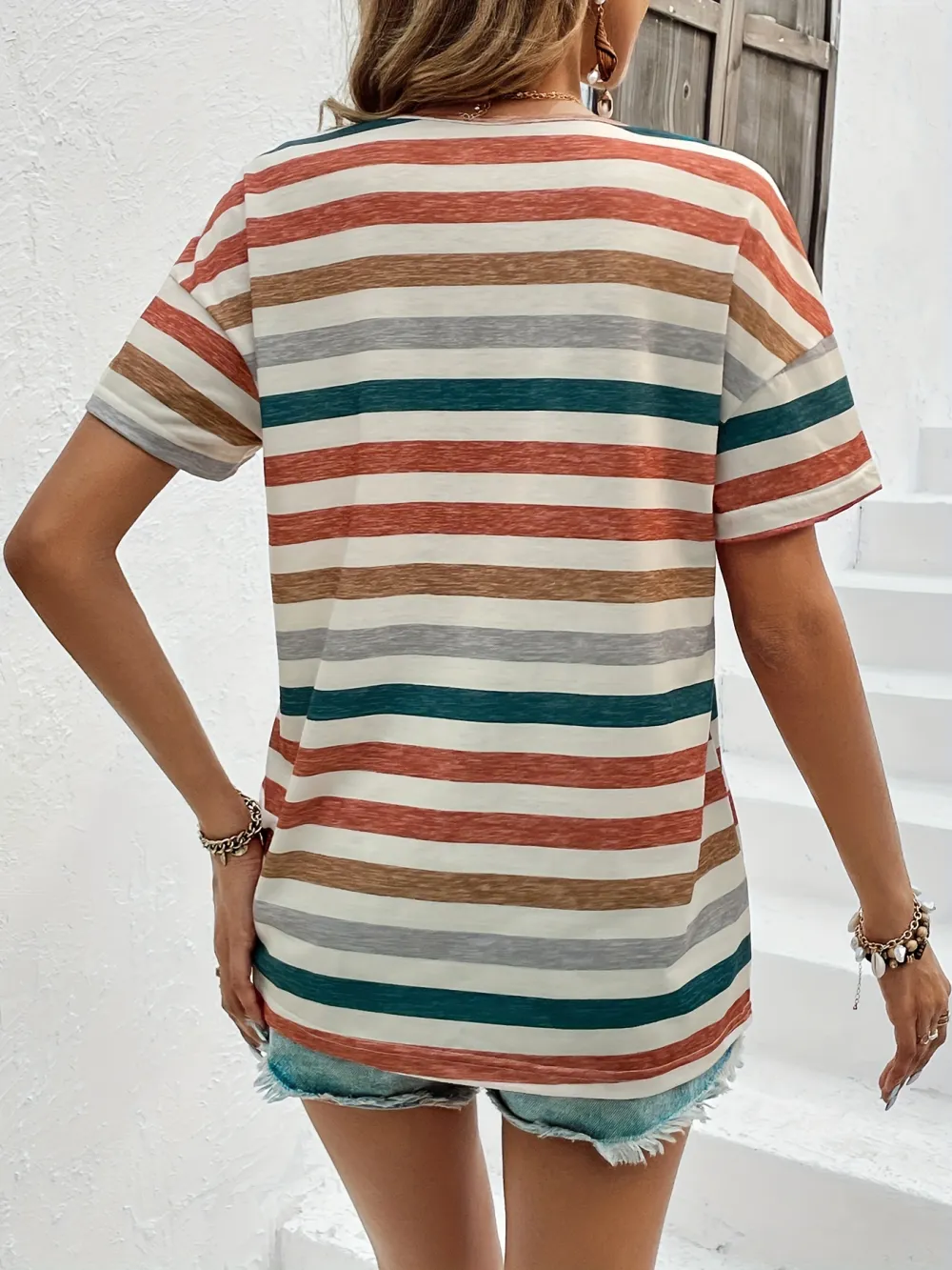 Women's Chic Vintage Striped V-Neck Tee - Stretchy, Durable & Perfect for Everyday Spring/Summer Comfort