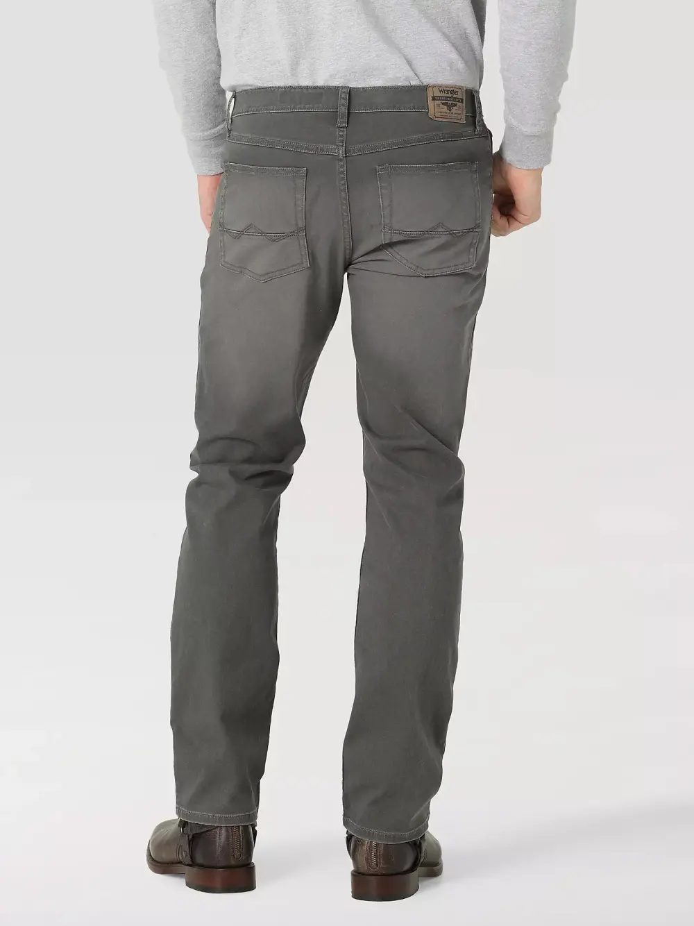 MEN'S FREE TO STRETCH&TRADE; STRAIGHT FIT JEAN IN ANTHRACITE
