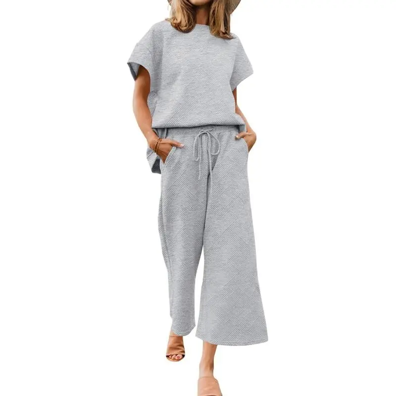 Women's 2-Piece Knit Loungewear Set – Short Sleeve Top & Cropped Wide Leg Pants