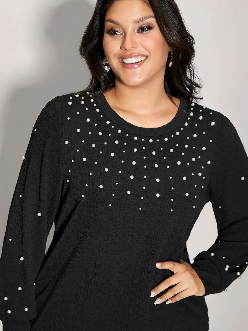 Beaded Round Neck Solid Sweatshirt