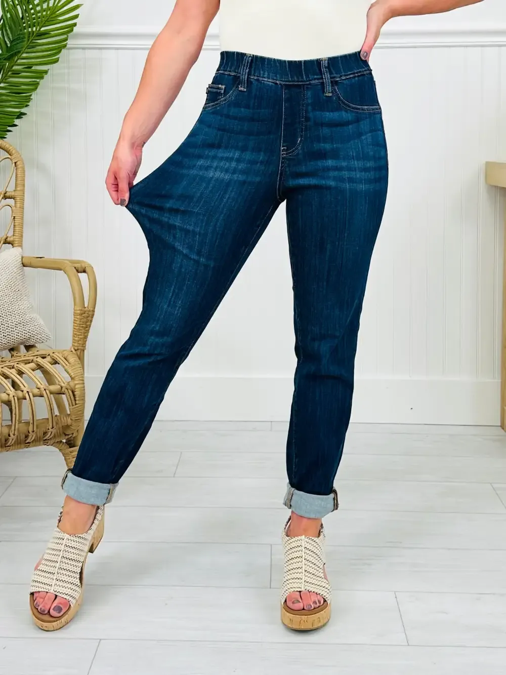 Judy Blue REG/CURVY Pulling Me Back Double Cuff Slim Fit Jeans