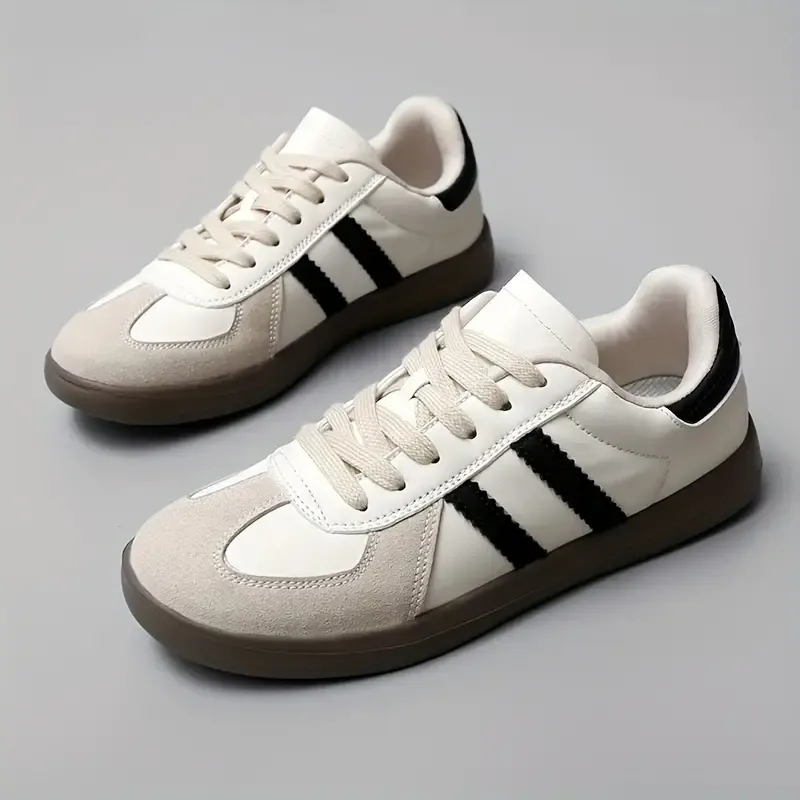 Stylish Women's Casual Sneakers - Ultra-Lightweight, Breathable, Lace-Up Low Tops with Soft, Grip-Enhancing Rubber Sole for Year-Round Comfort and Versatility