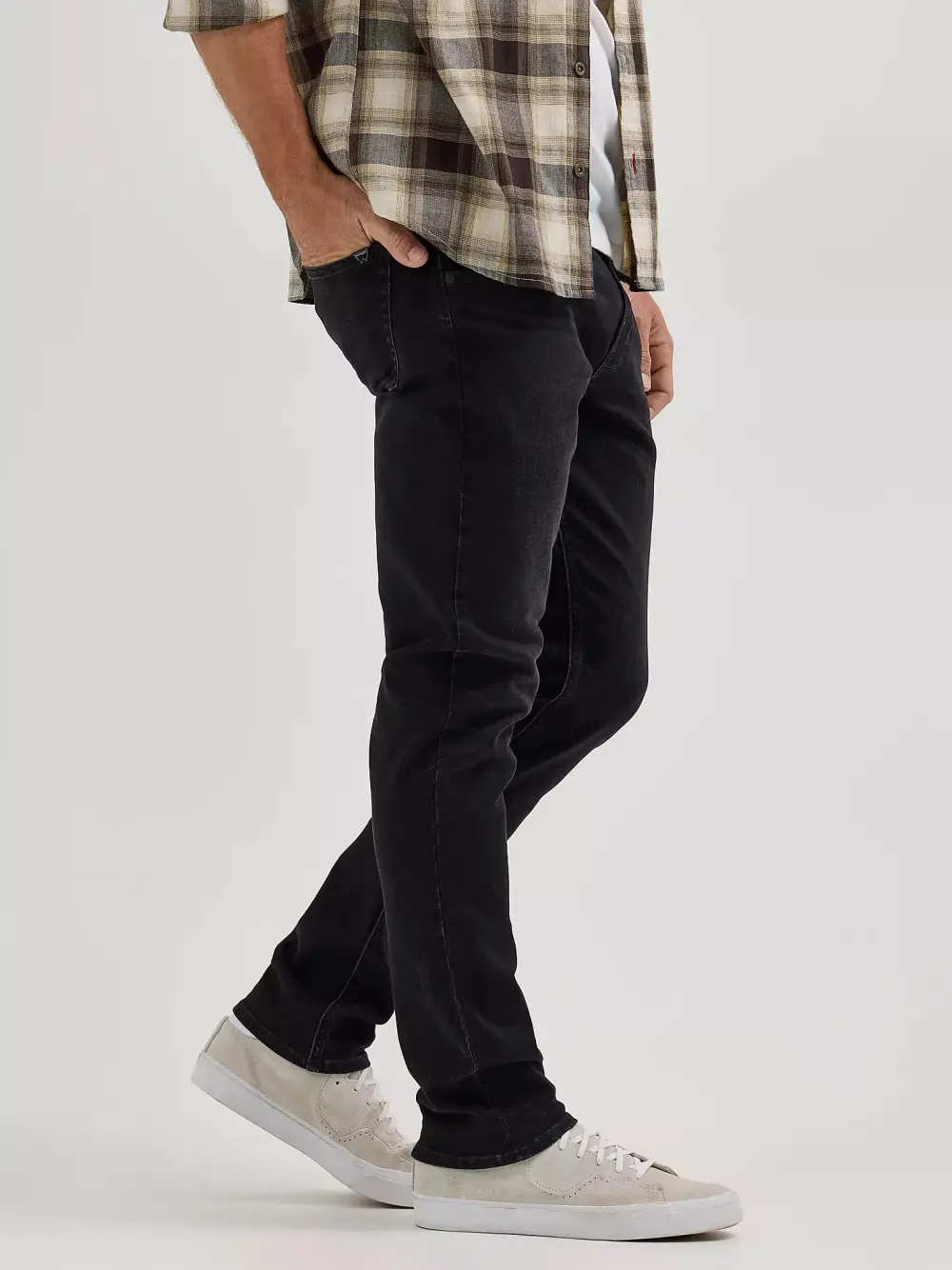 MEN'S UNLIMITED COMFORT FLEX WAIST TAPERED JEAN IN RONNIE