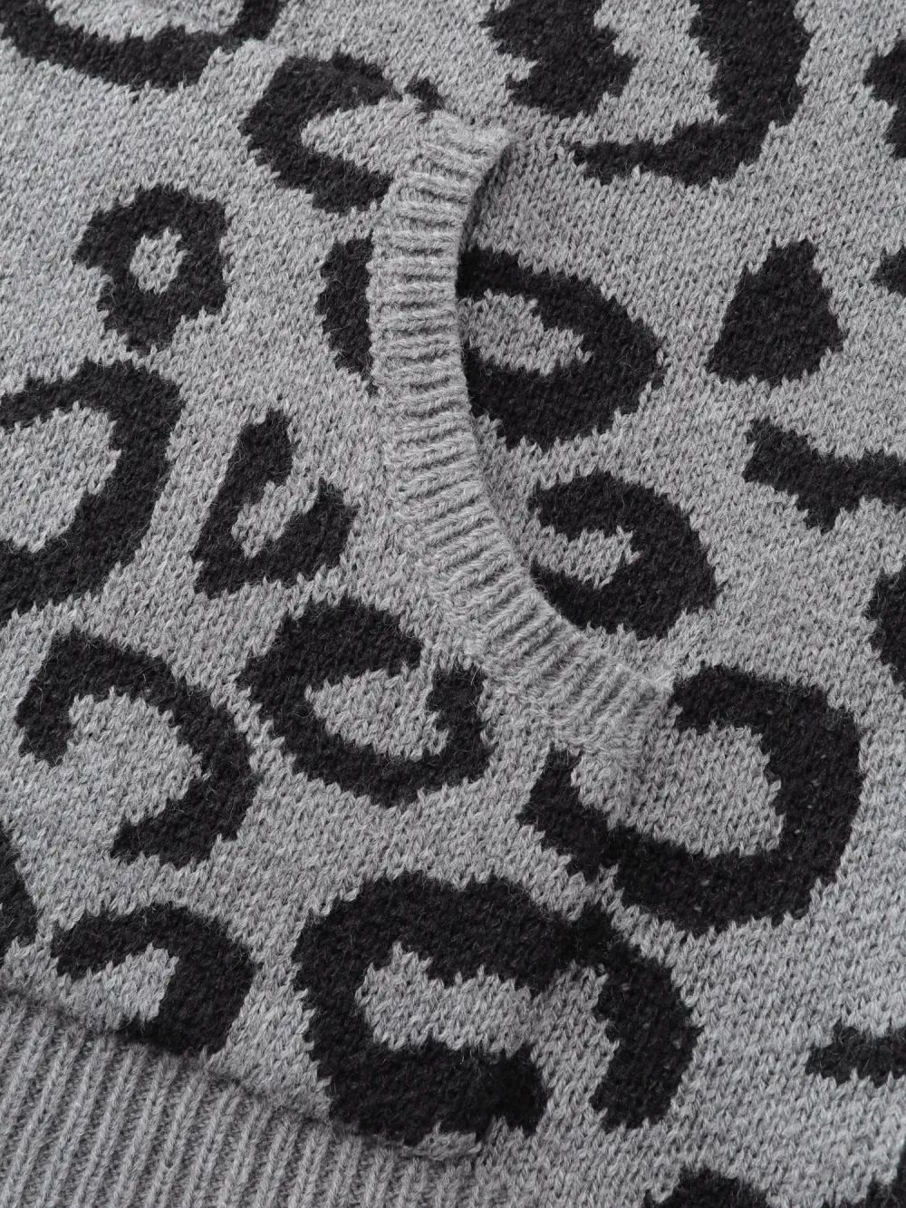 Leopard Print Jacquard Hooded Knit Cardigan