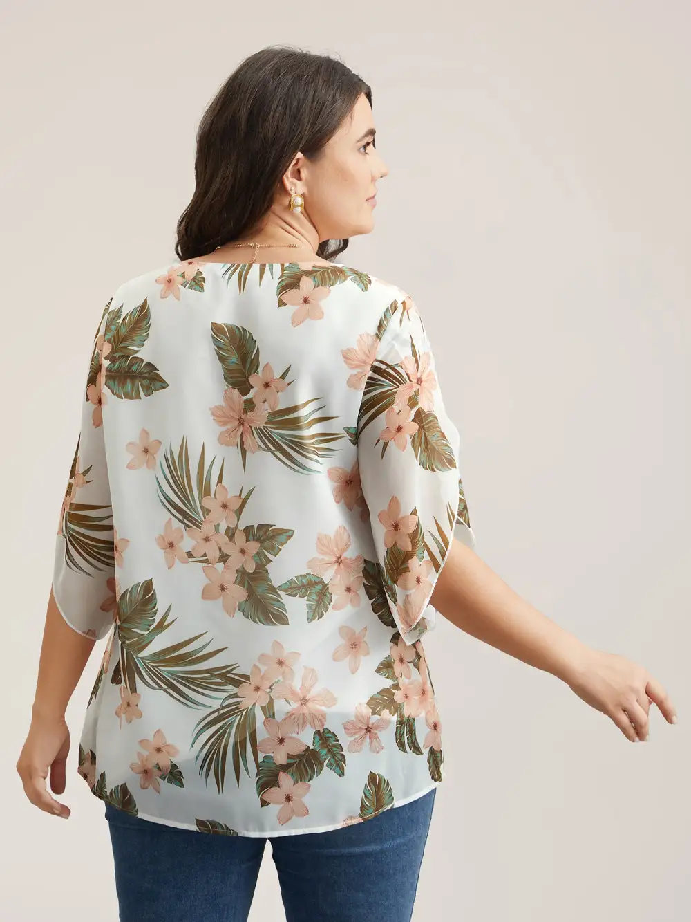 Petal Sleeve Floral Round Neck Shirt