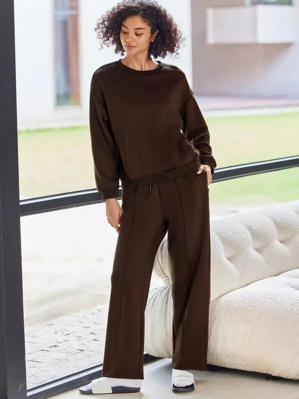 2-Piece Long Sleeve Sweatshirt & Pants Set