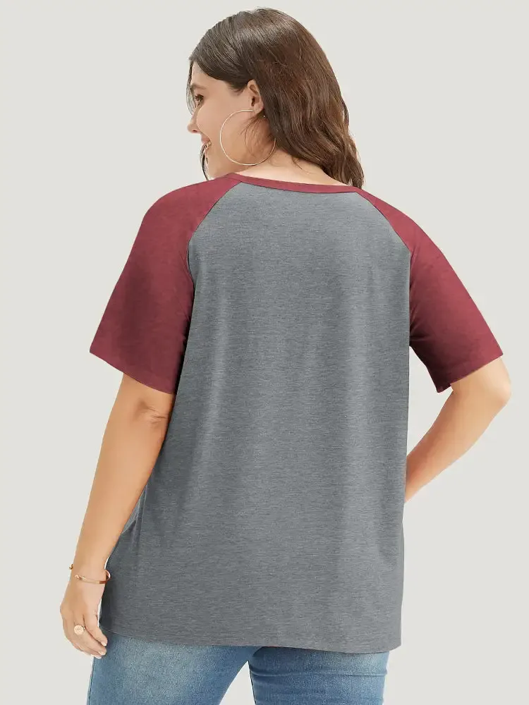 Colorblock Contrast Notched Raglan Sleeve T-shirt