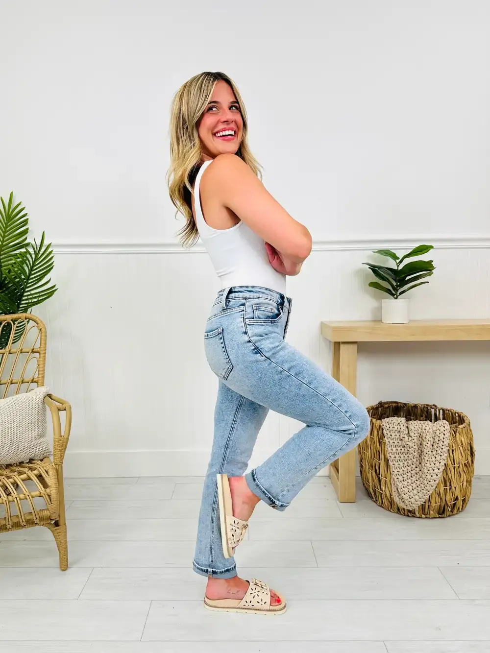 Take My Advice Tummy Control MOCO Exclusive Straight Jeans