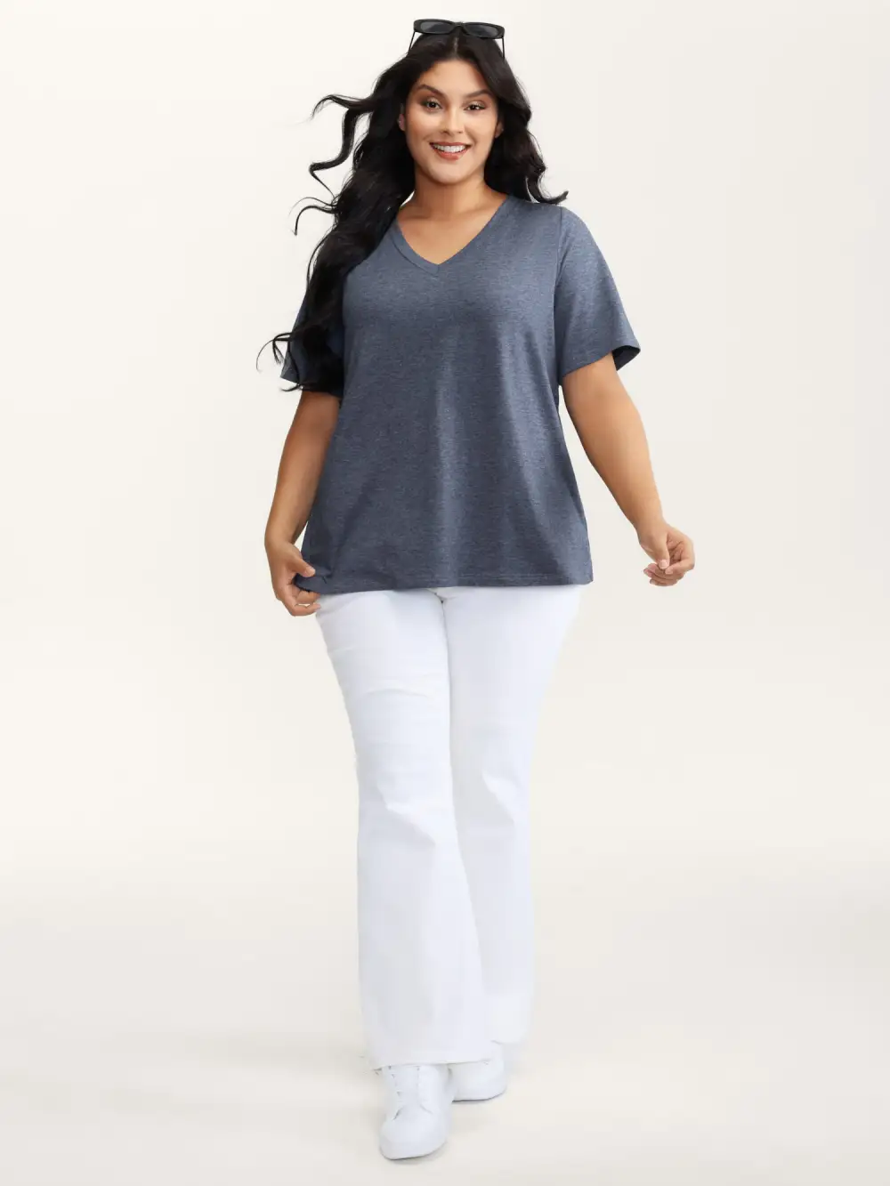 Stretchy Plain V-Neck T-Shirt