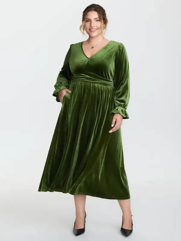 Velvet Triangular Shirred Waist Maxi Dress