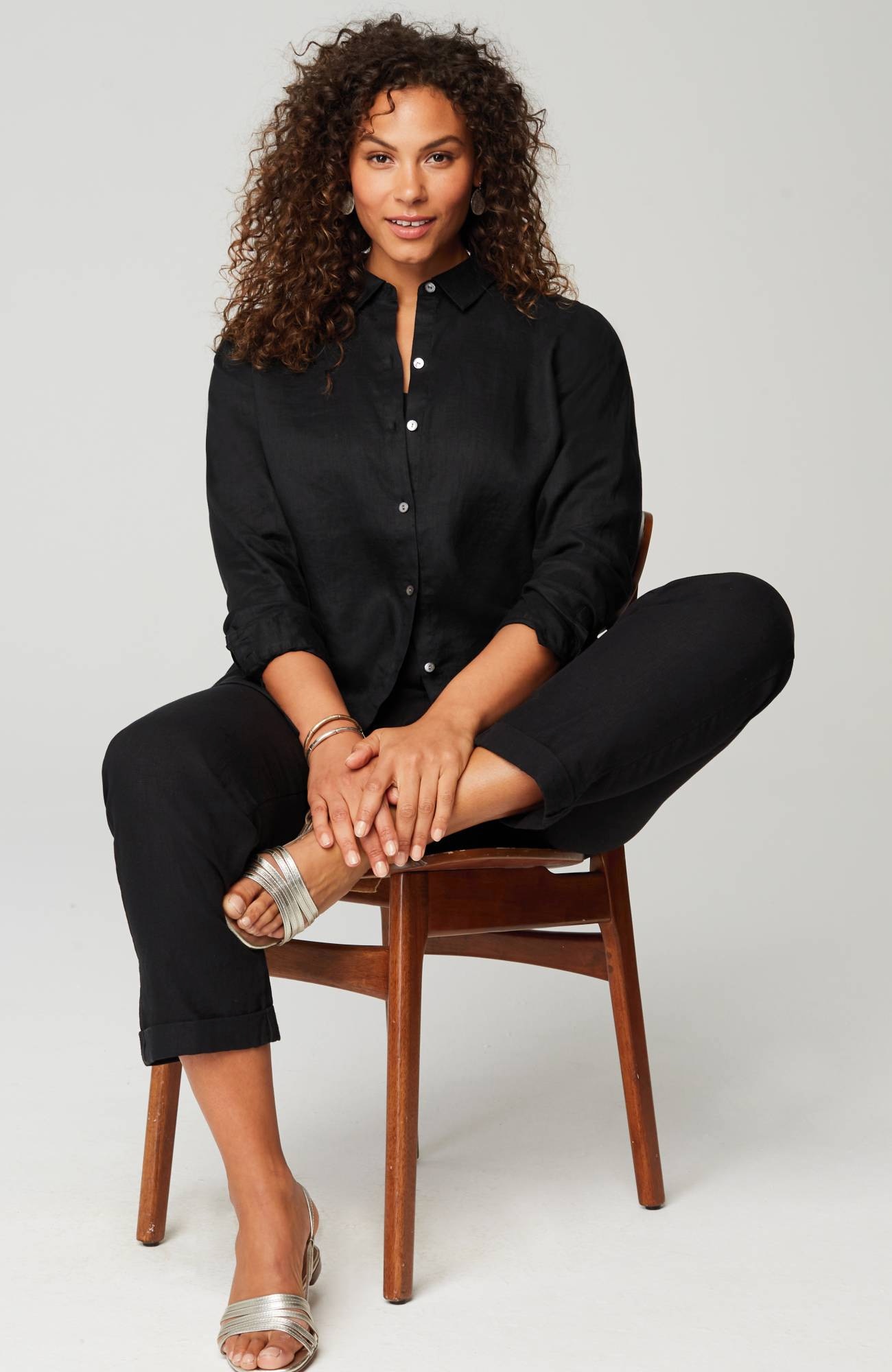 Everyday Linen Button-Front Shirt
