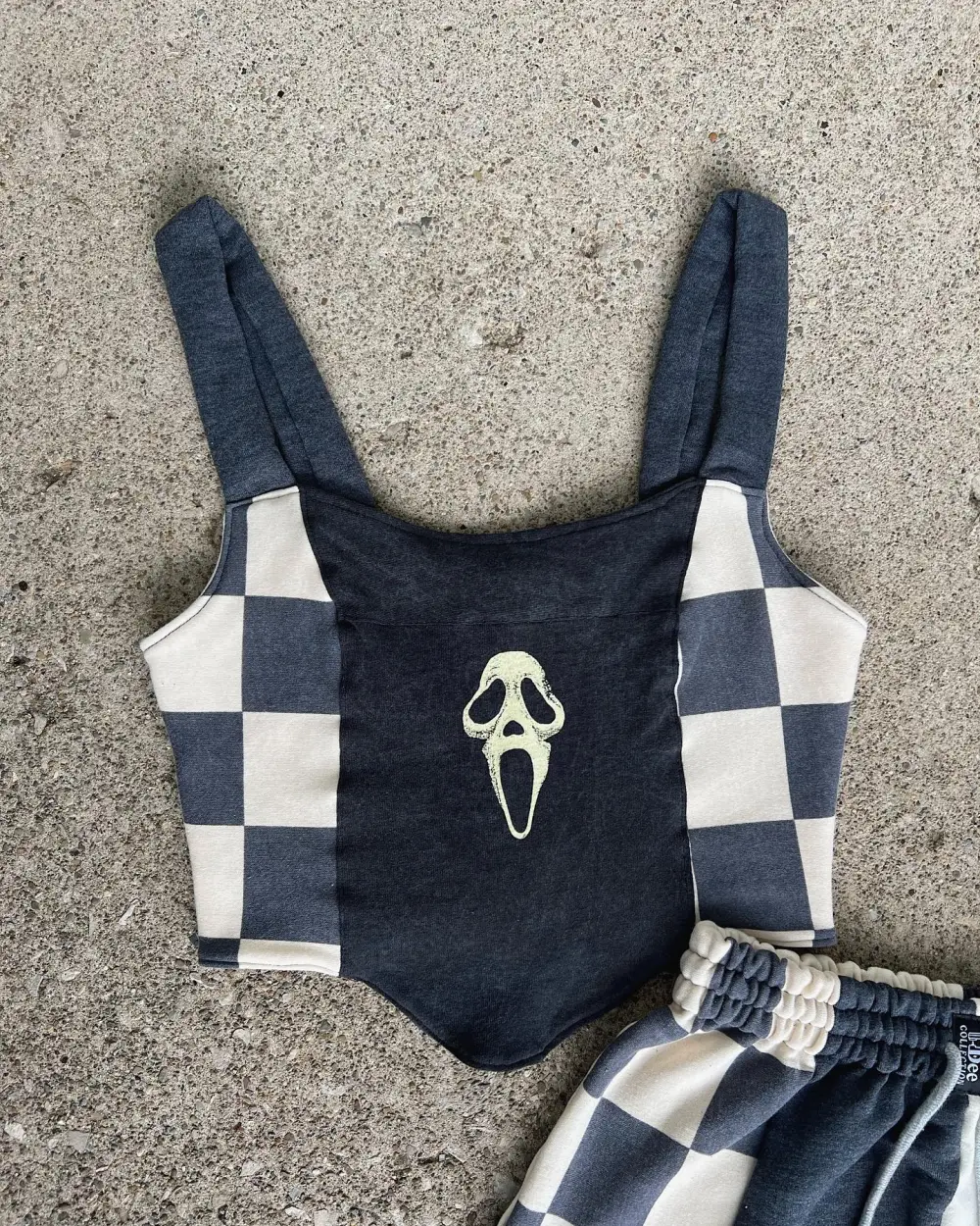 2 piece set tops and bottoms how perfect and cozy piece for your Halloween day