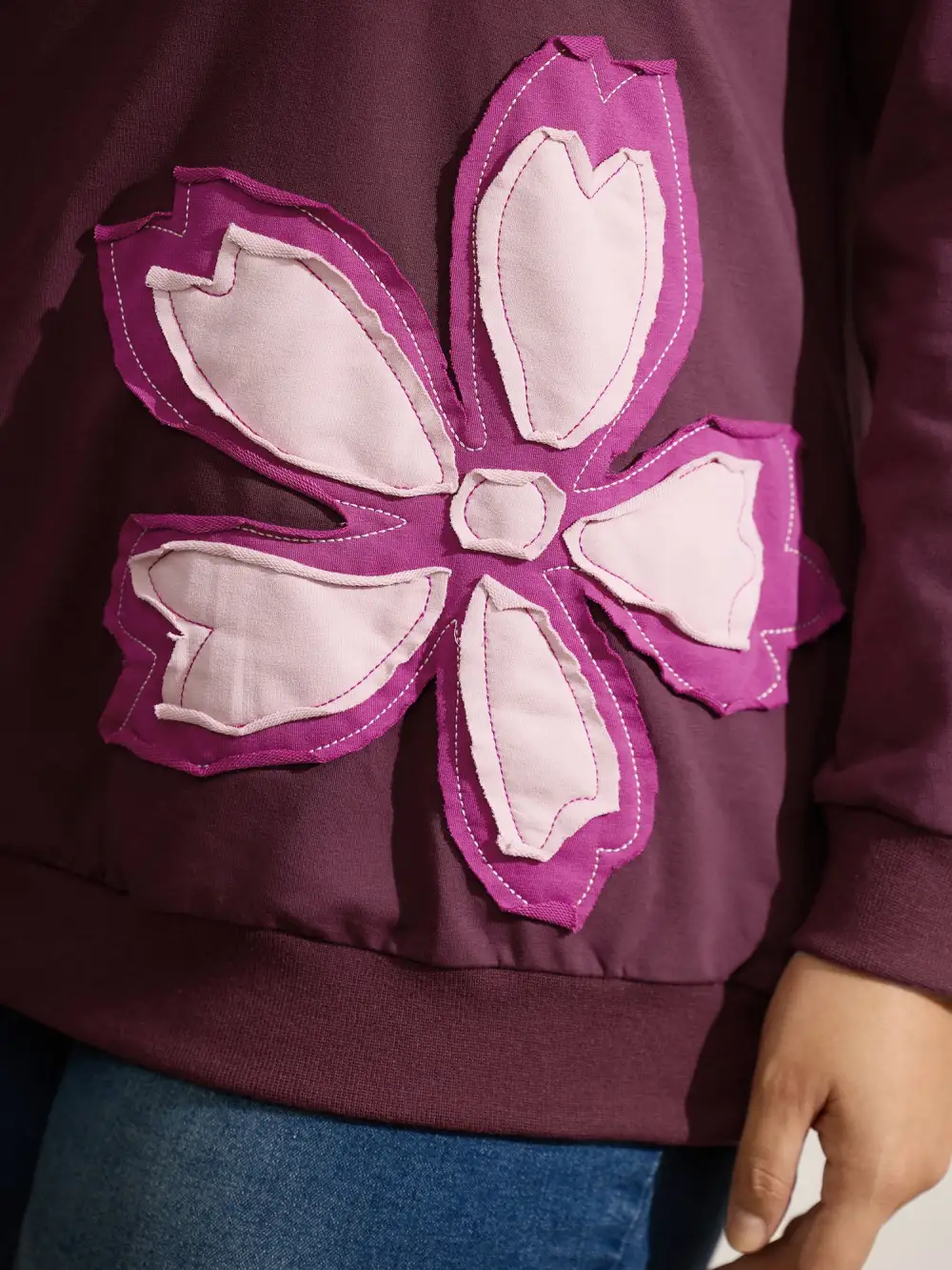Floral Applique Embroidered Round Neck Sweatshirt
