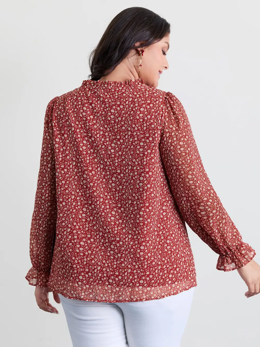 Chiffon Silhouette Flower Ruffled Neck Blouse