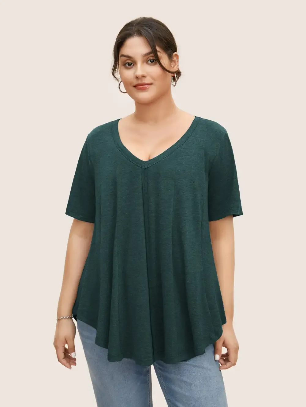 Solid Heather V Neck Curved Hem T-Shirt