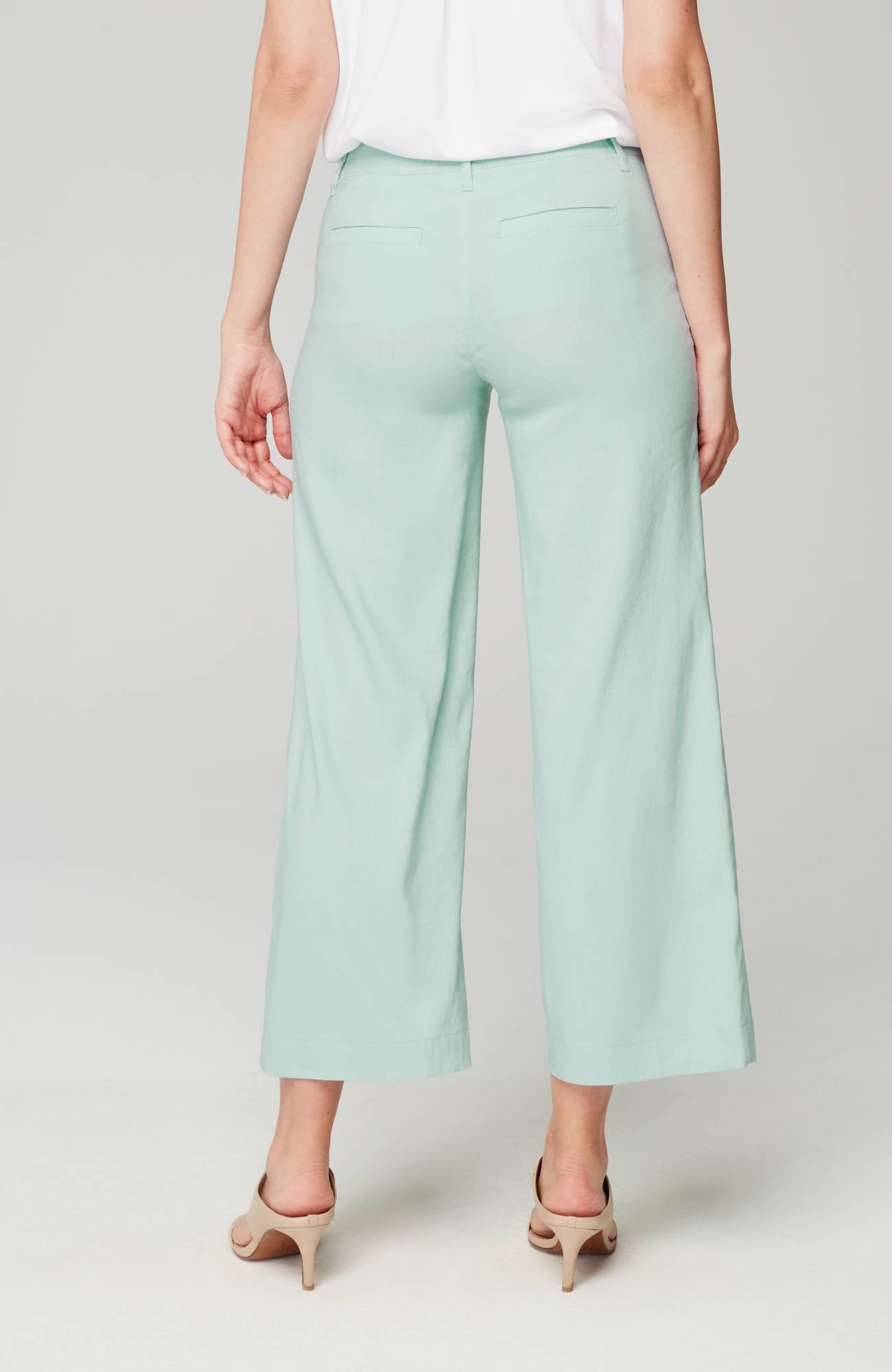linen-stretch wide-leg crops