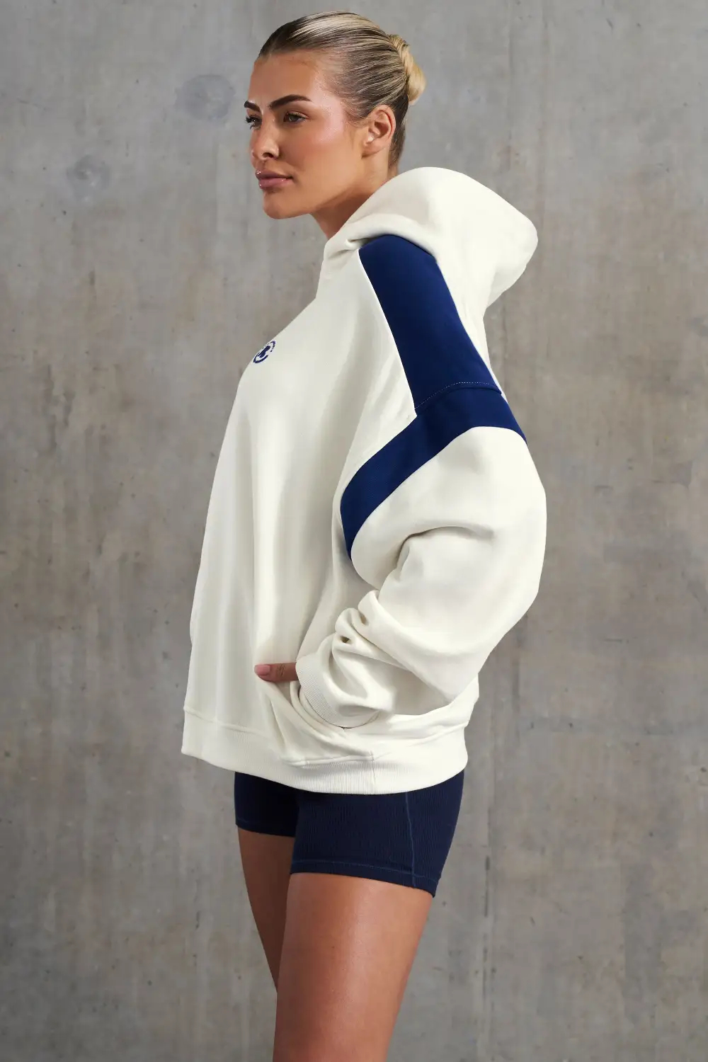 Academic - Oversized Hooded Sweatshirt in White