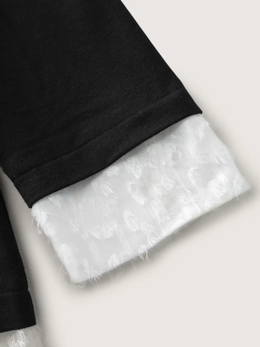 Stretchy Mixed Fabric Contrast Sweatshirt