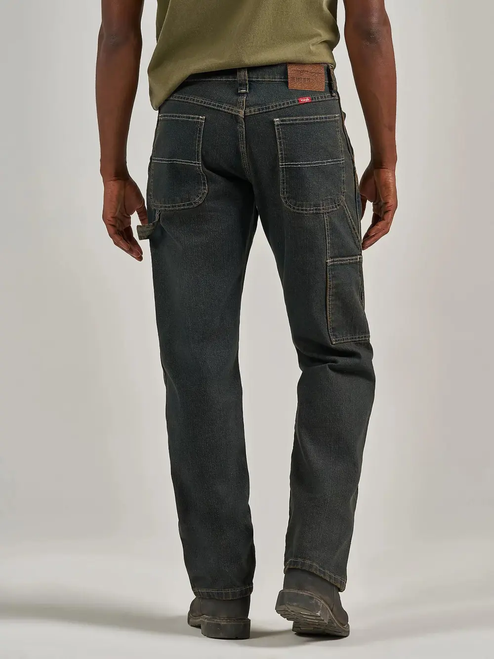 WRANGLER X THE LAST OF US CARPENTER JEAN IN DARK VINTAGE