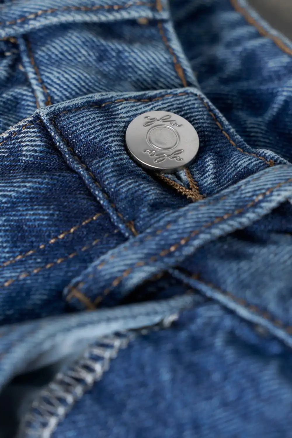 W242 Straight Leg Cargo Jeans