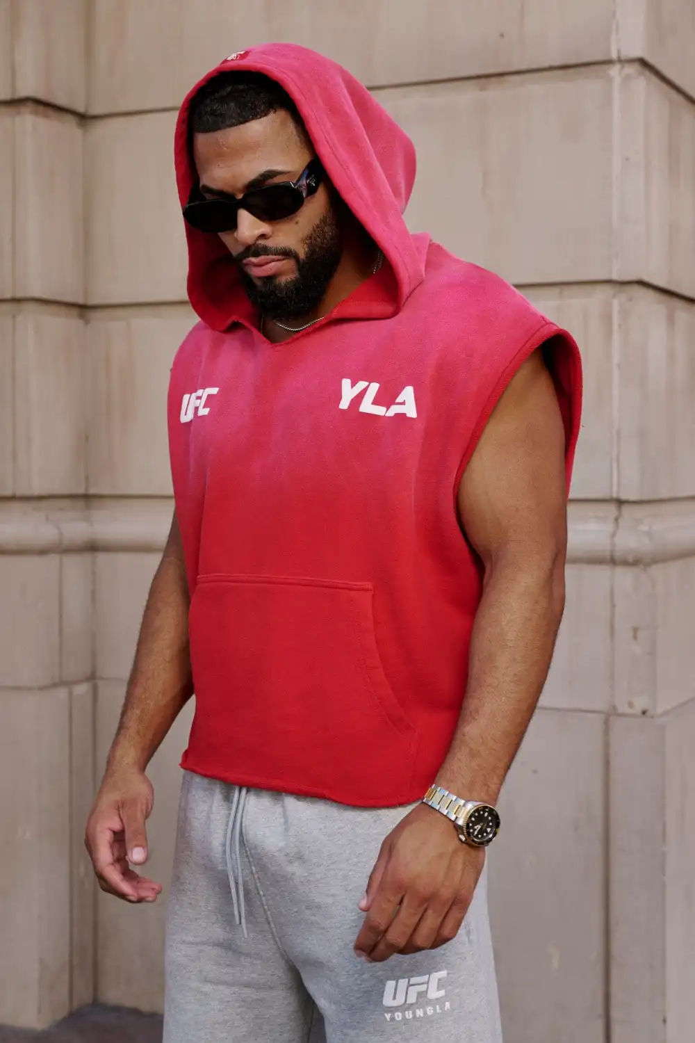 5003 - UFC™ Cut-Off hoodies