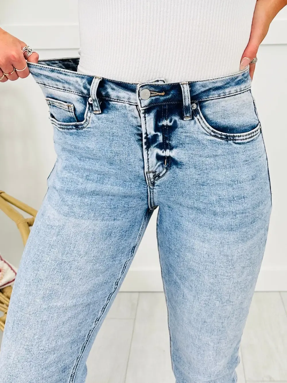 Take My Advice Tummy Control MOCO Exclusive Straight Jeans
