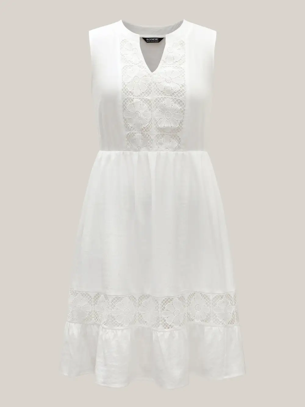 Floral Textured Solid Tiered Hem Midi Dress