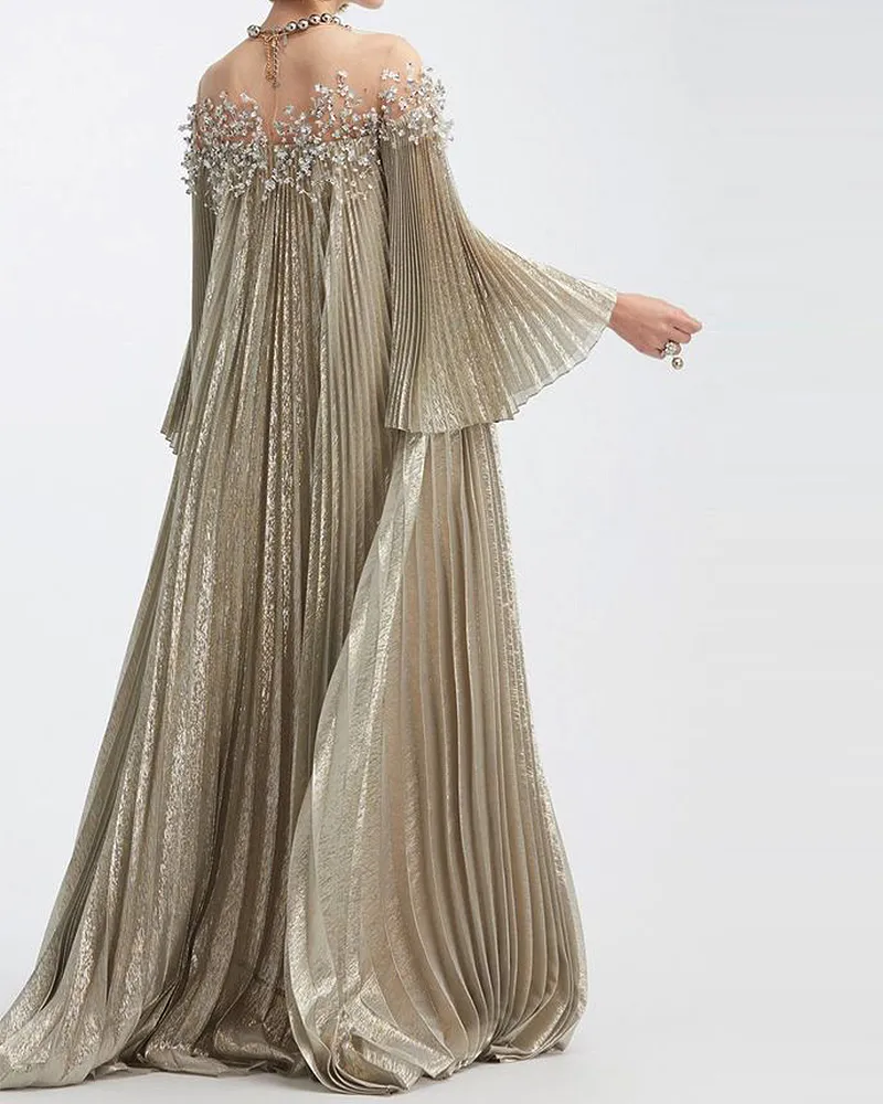 Pleated shiny maxi dress oversize