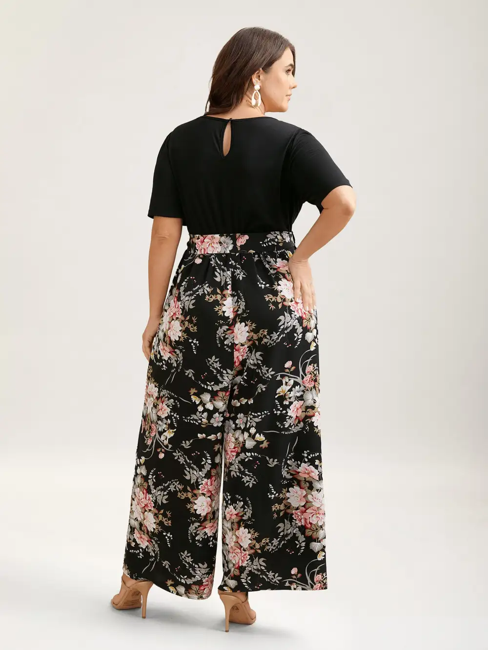 Color Contrast Belted Panel Pockets Jumpsuit