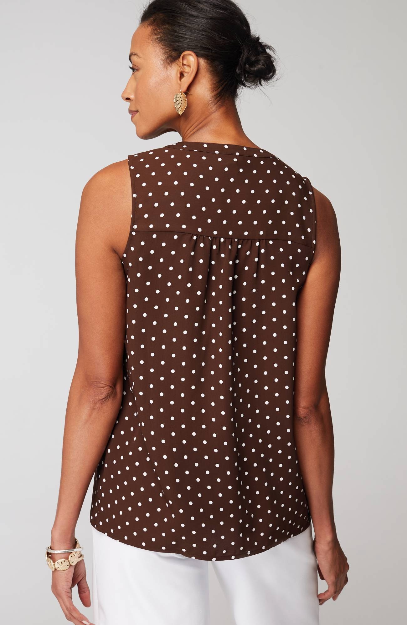 Wearever Easy-Care Sleeveless Top