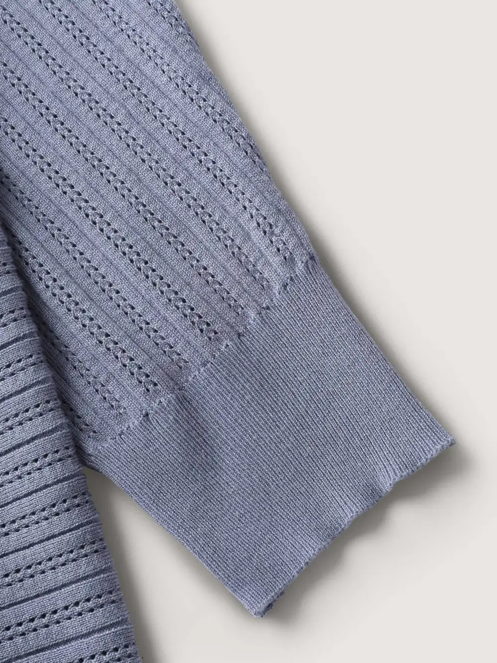 Supersoft Textured V-Neck Batwing Sleeve Pullover