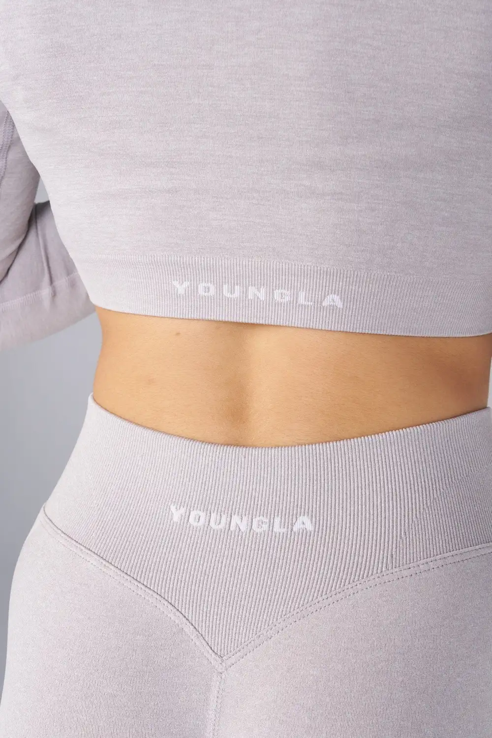 W543 Core Hourglass quarter zip