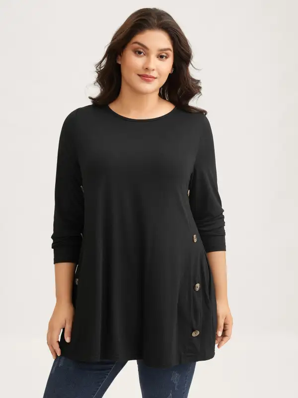 Round Neck Button Slim-Fit Knit Top