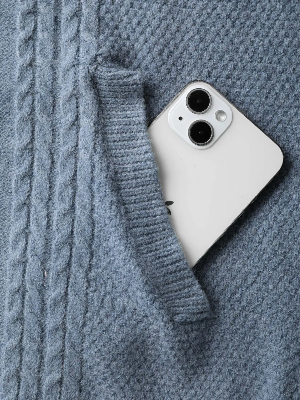 Cable Knit Curvy Hem Hooded Pullover