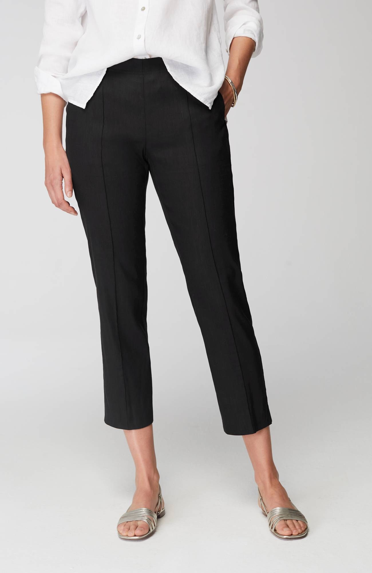 Pintucked Linen-Stretch Slim-Leg Pants