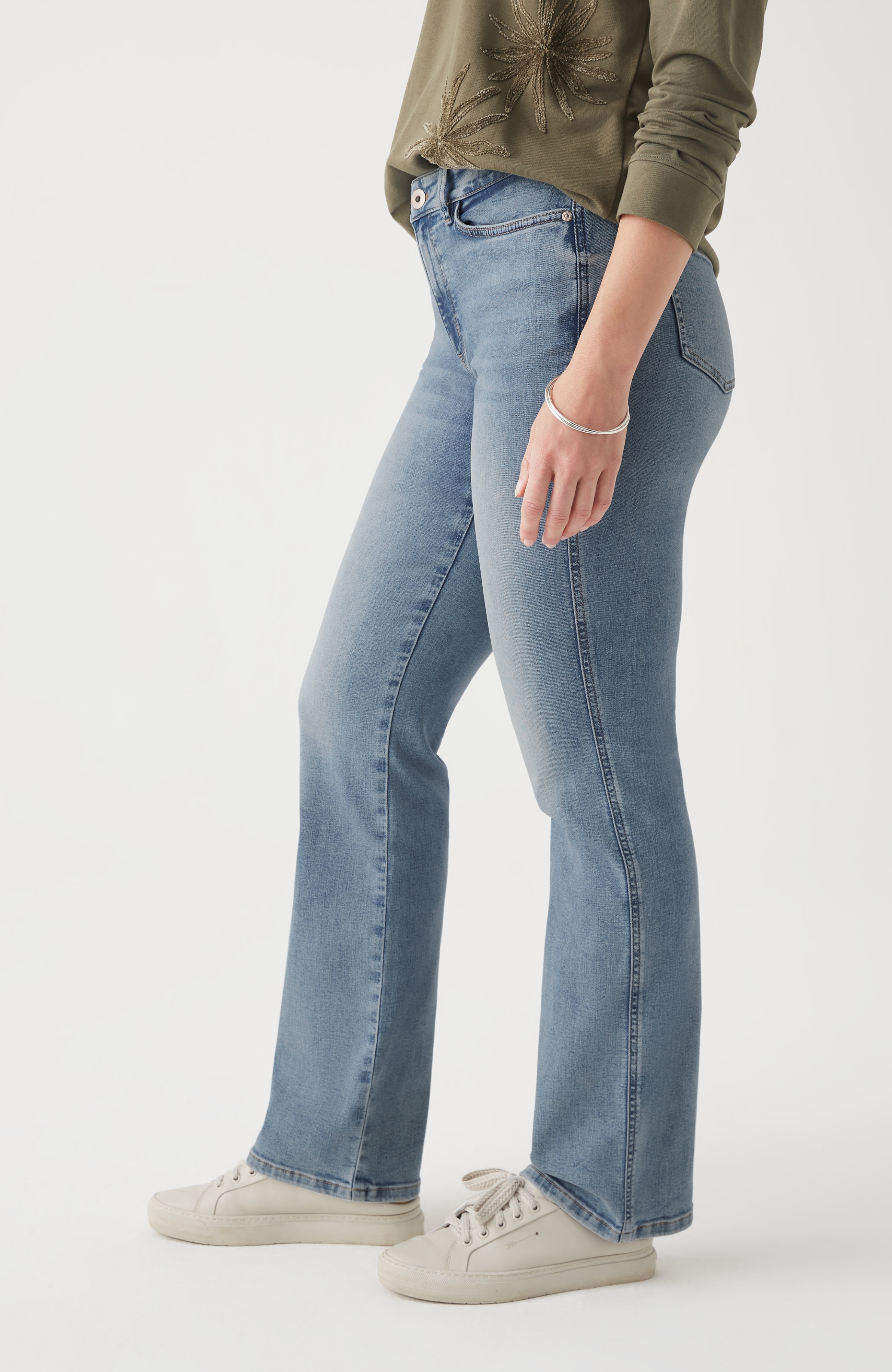 Relaxed Demi-Boot Jeans
