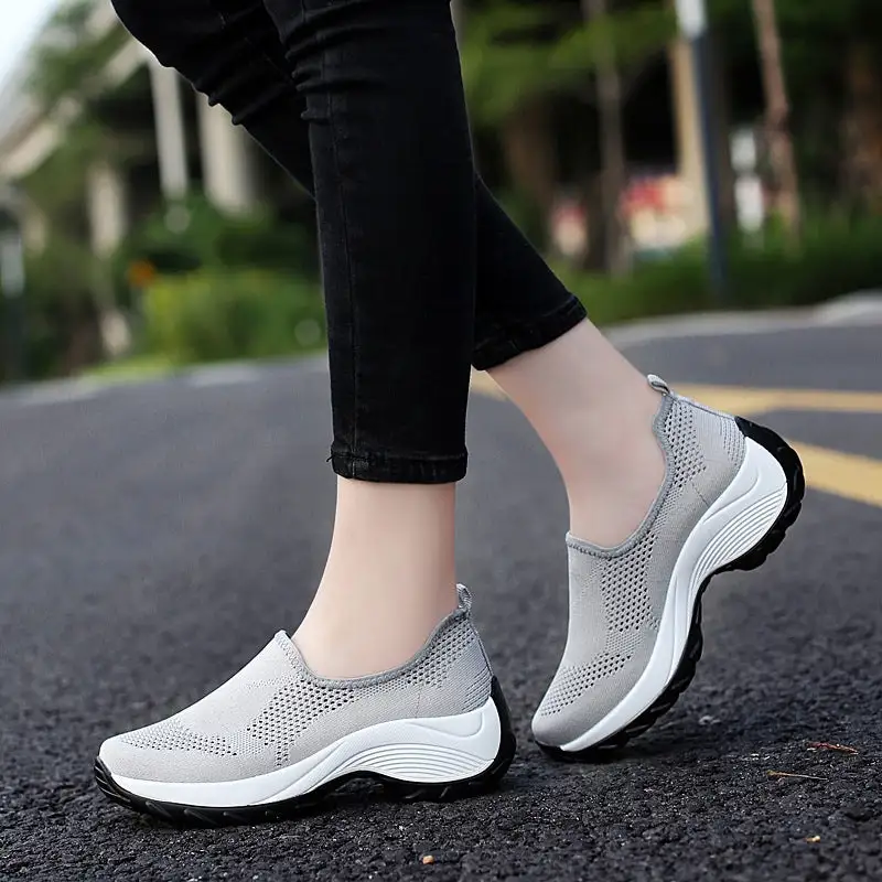 Breathable Casual Outdoor Light Weight Walking Sneakers RS08