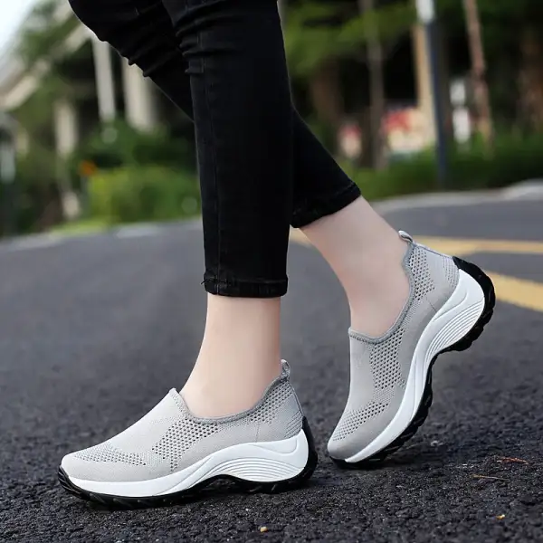 Breathable Casual Outdoor Light Weight Walking Sneakers RS08