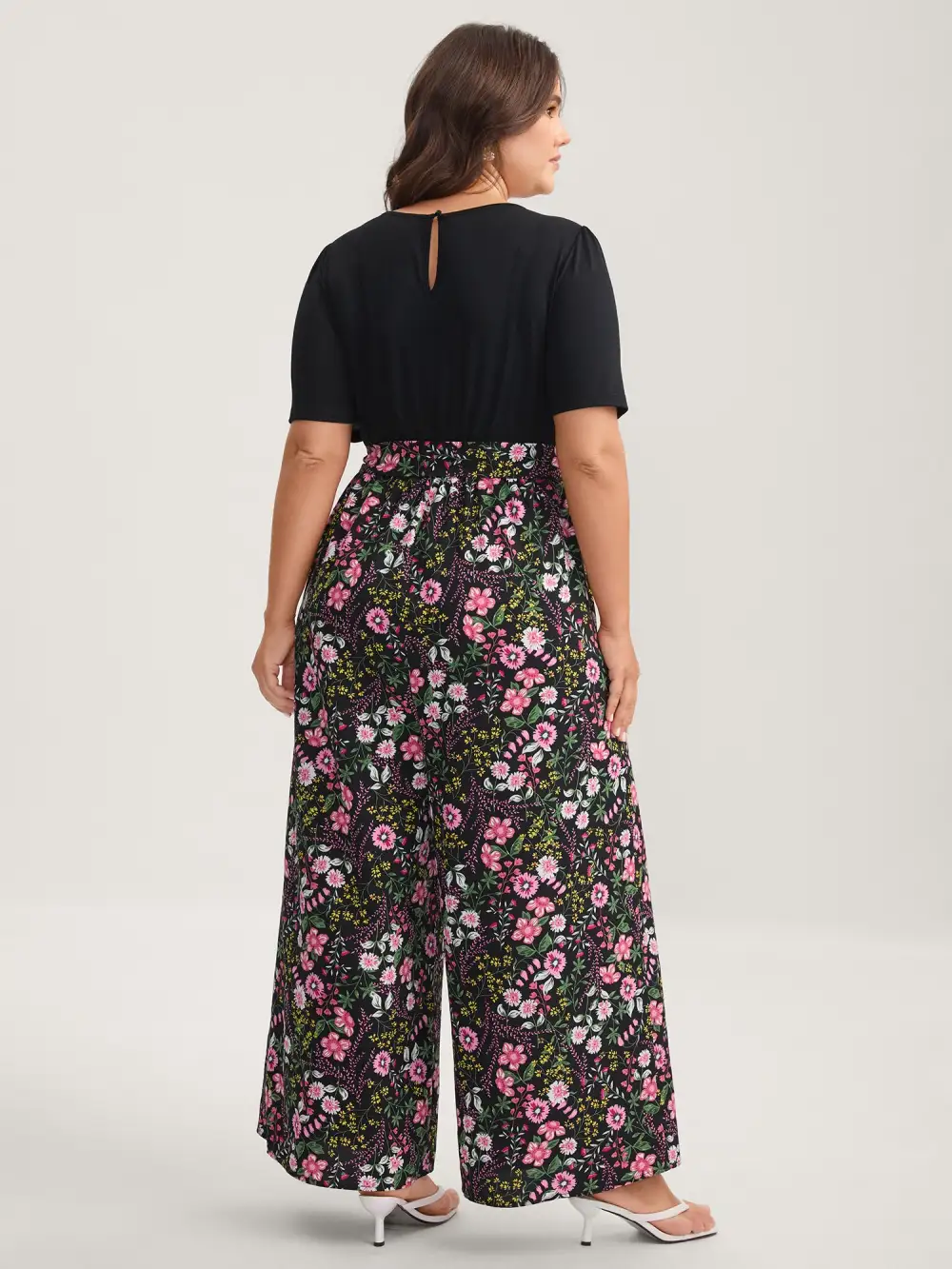 Color Contrast Belted Panel Pockets Jumpsuit