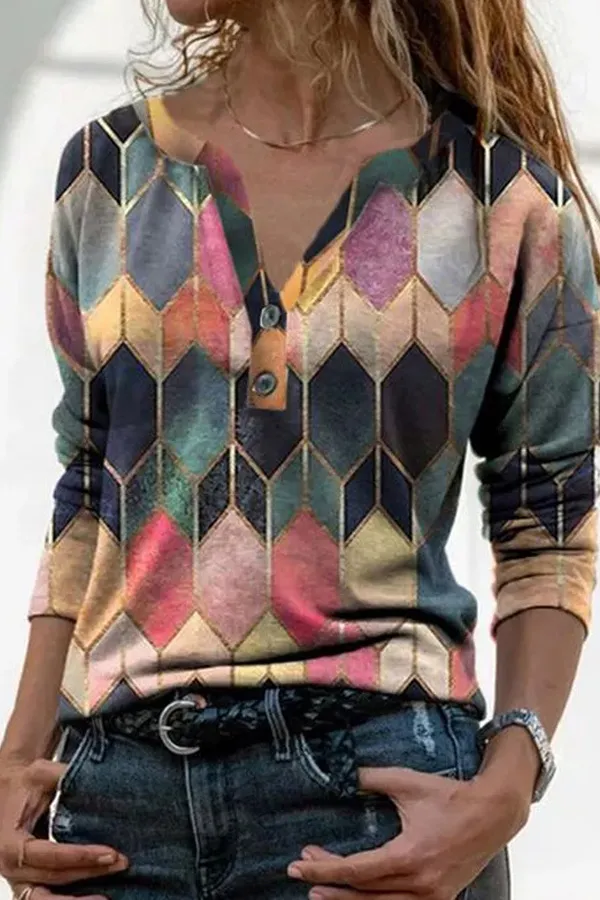 Geometric Print Button Detailed V-Neck Top