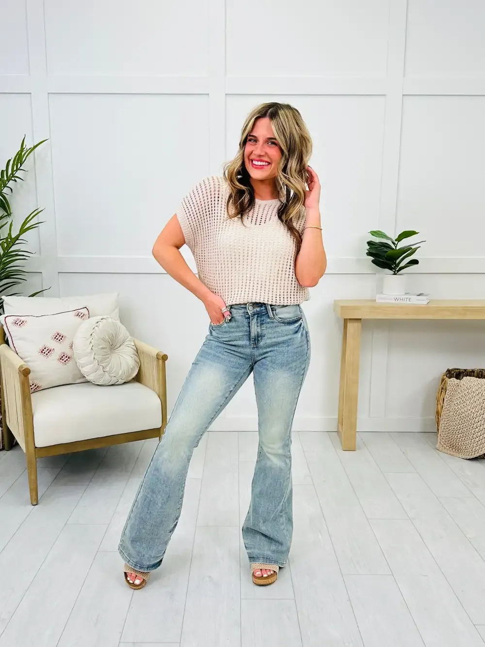 Judy Blue Major Crush Tinted Flare Jeans in Reg/Curvy