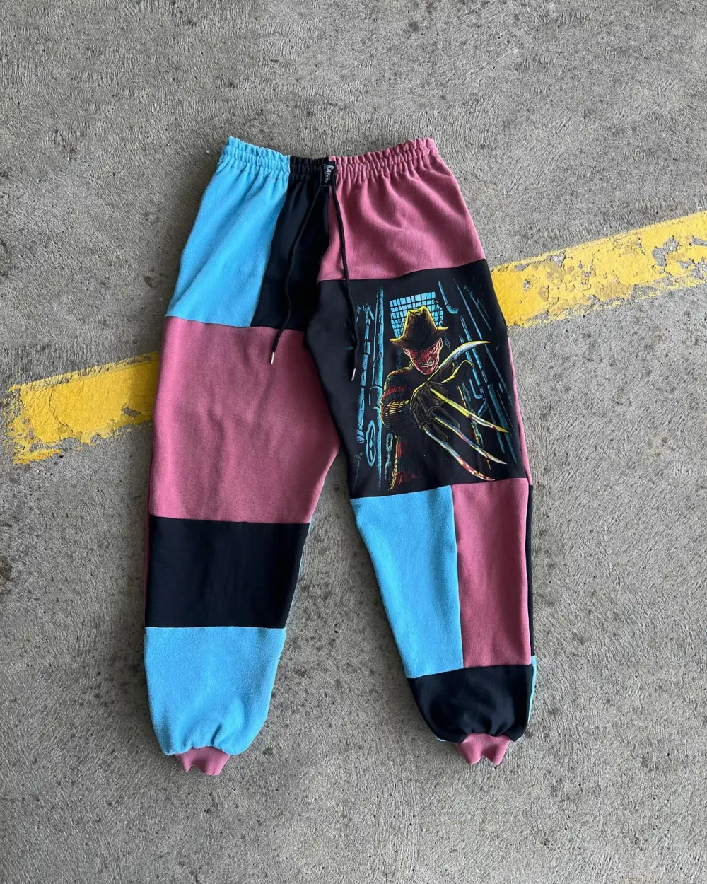 Blue sweatpants how perfect and cozy piece for your Halloween day