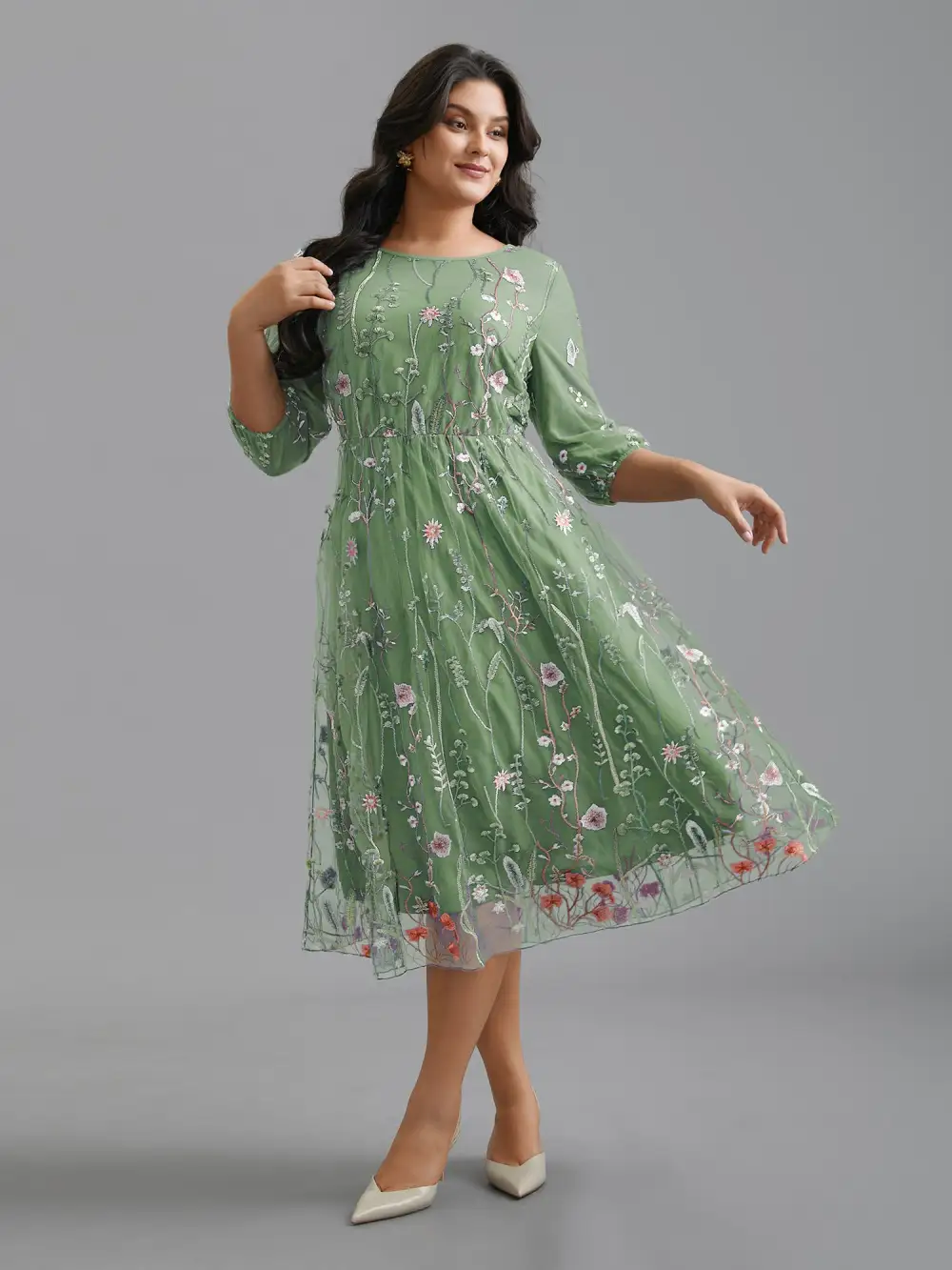 Floral Embroidered Elastic Waist Lined Midi Dress