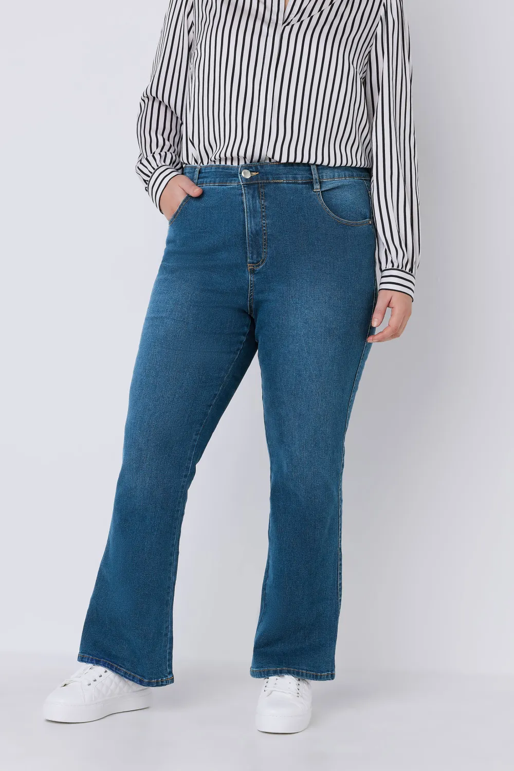 EVANS Curve Black Denim Bootcut Jeans