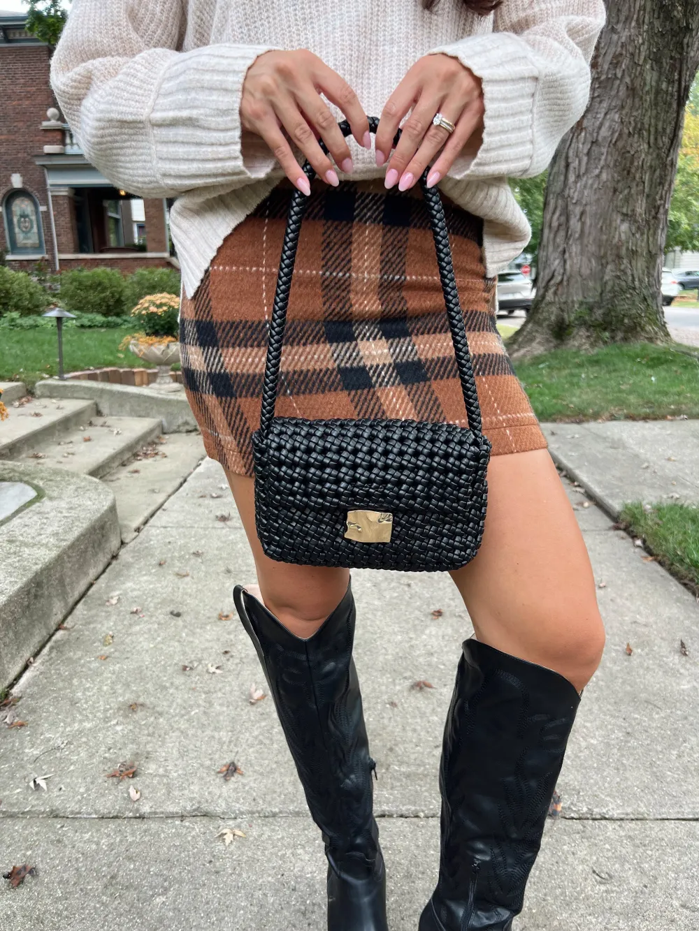 Mulan Shoulder Bag